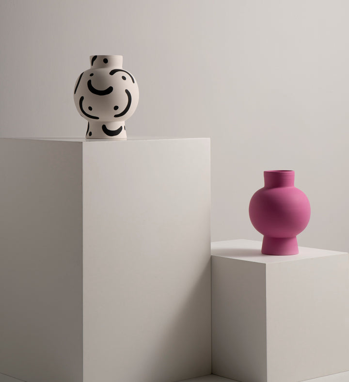 Sign Vase