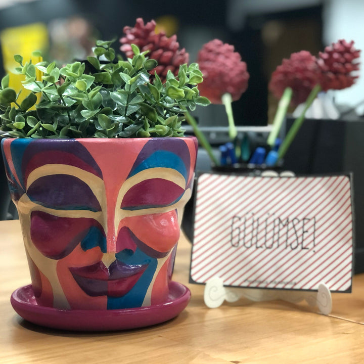 Pink Head Pot