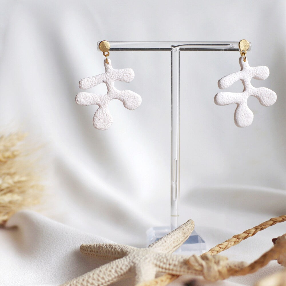 Coral No:2 - Ecru Earring