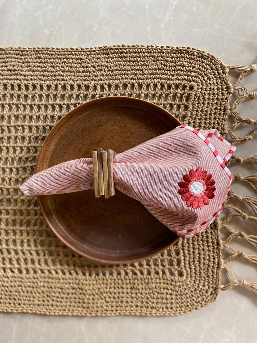 Napkin Rings Walnut Napkin